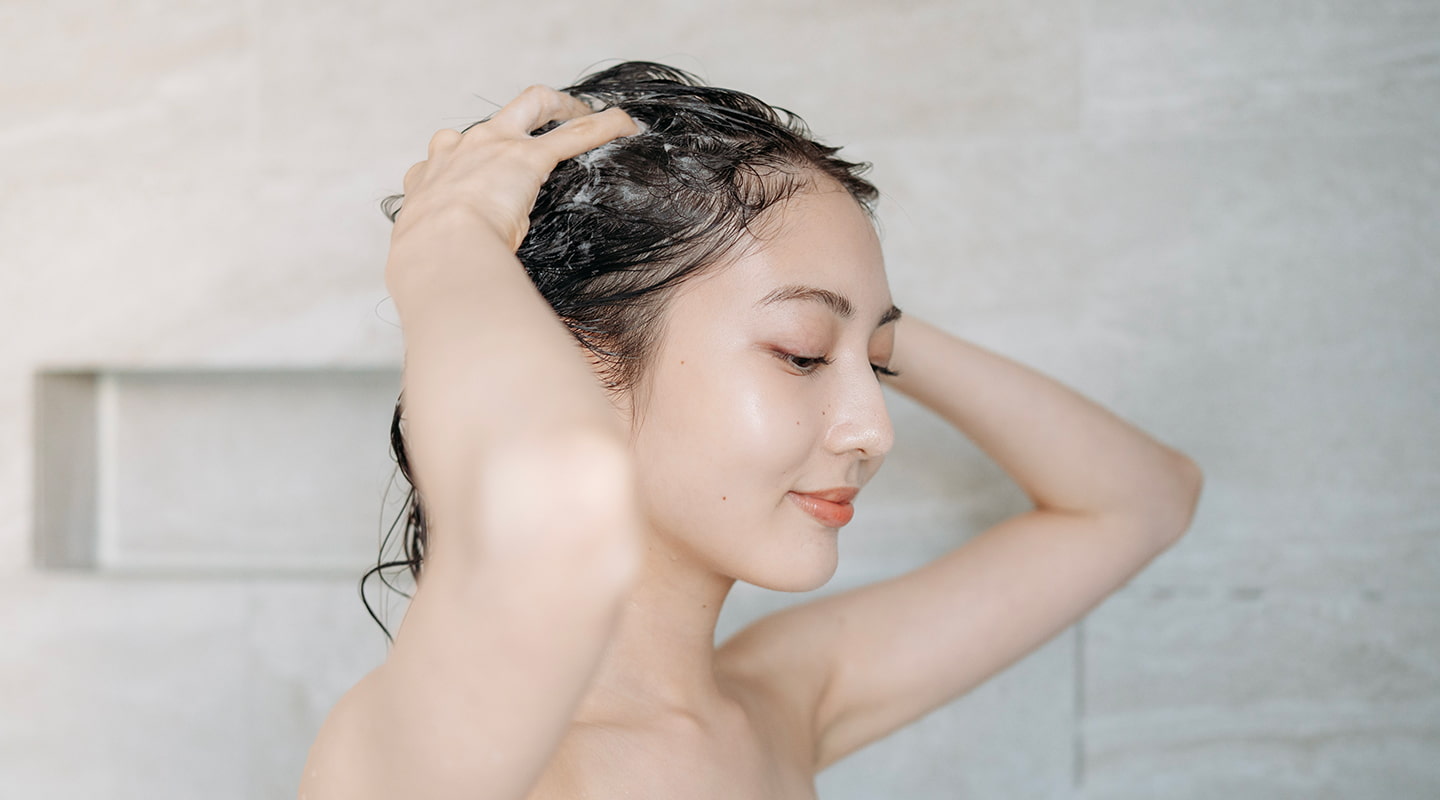 髪を洗う頻度はどれくらいが理想？