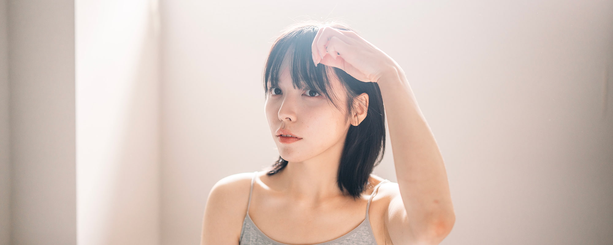 前髪が割れる原因は？クセの直し方と外出時の対策を完全ガイド