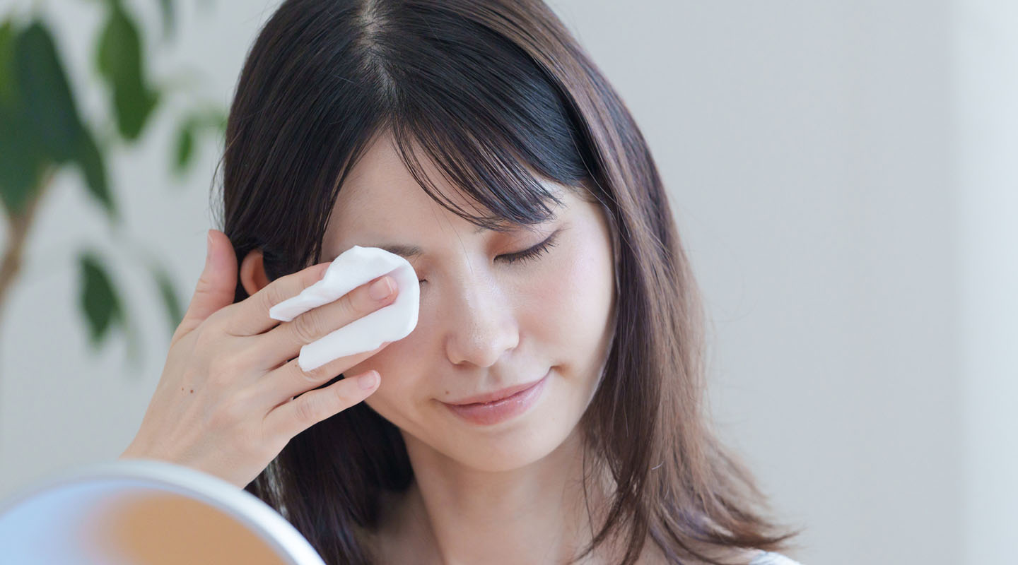 毛穴詰まりの原因