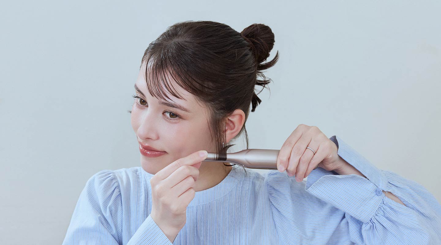2. こなれ感を演出するお団子ヘア