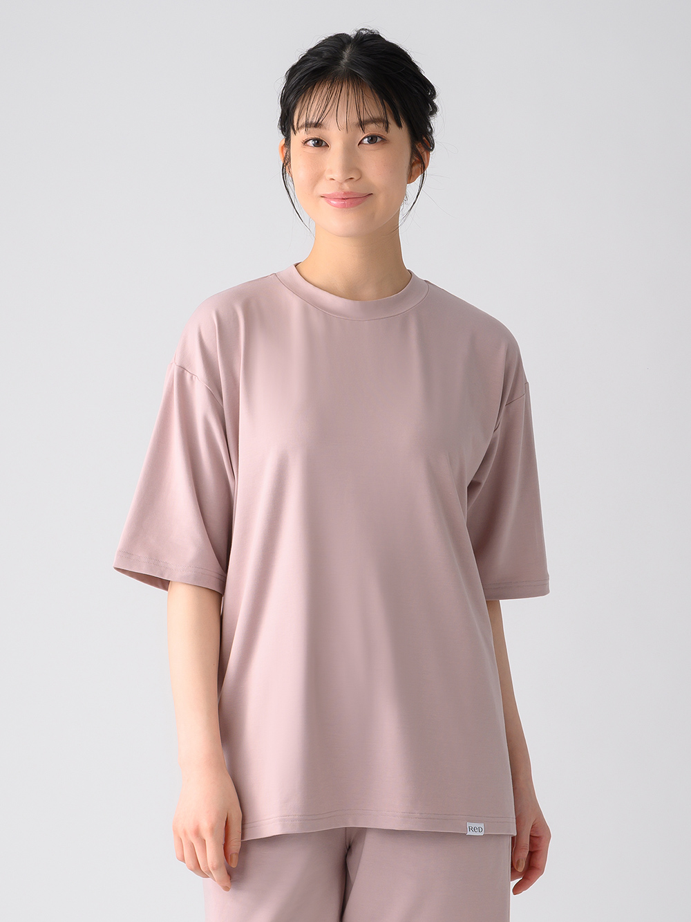 モデル:166cm / Sサイズ着用