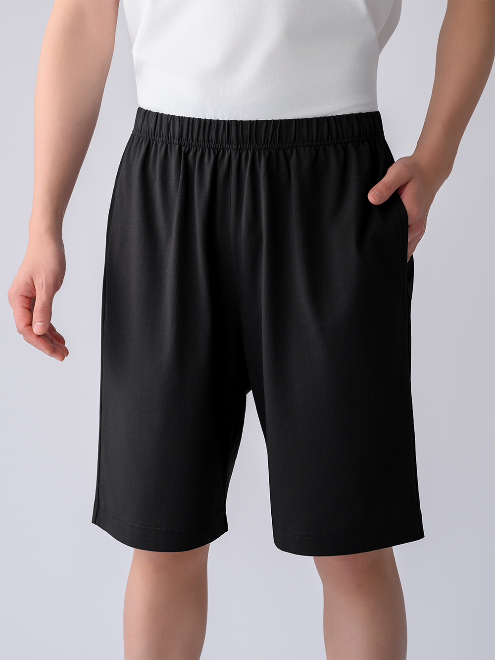 モデル:180cm / Lサイズ着用